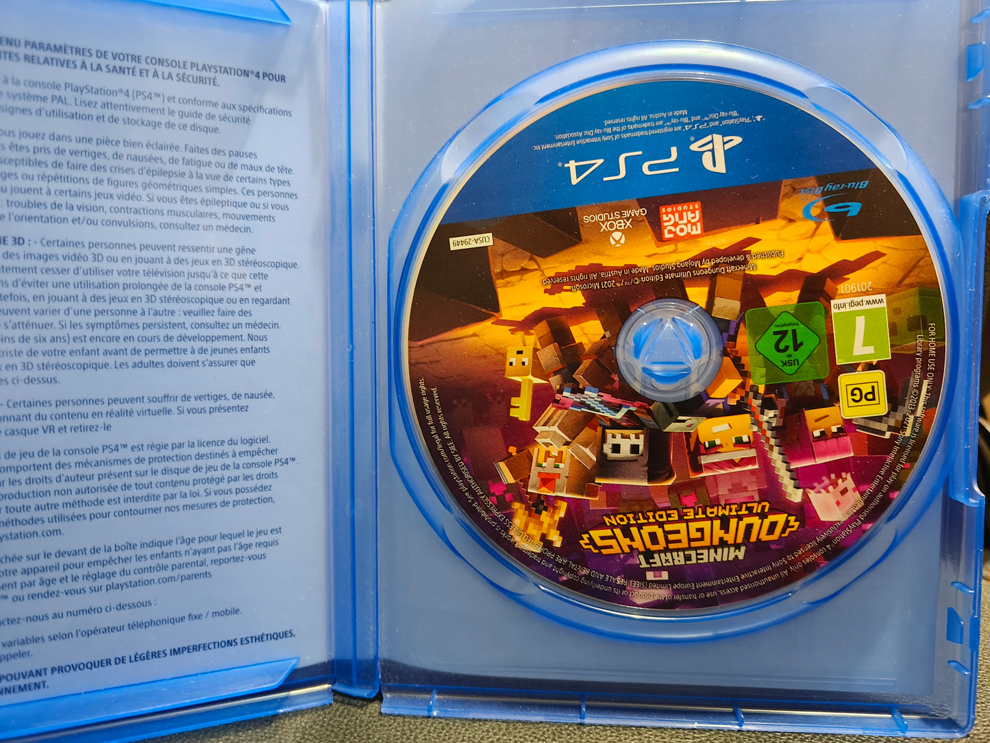 Minecraft dungeons ultimate edition ps4